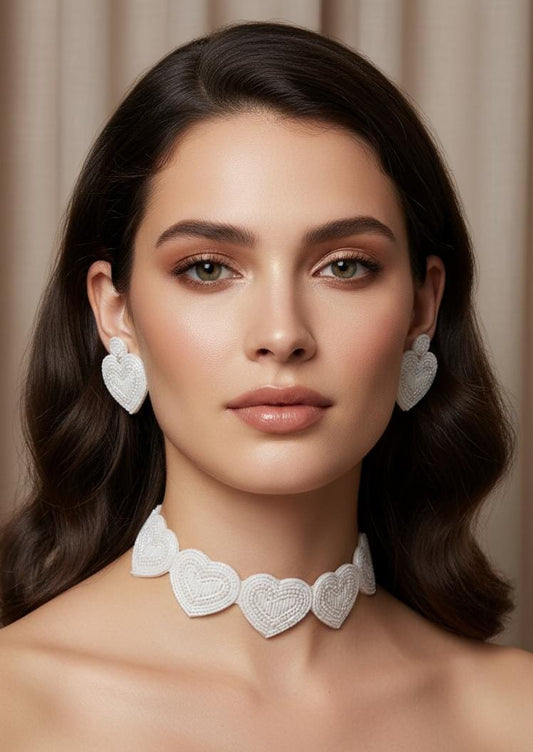 White Heart Pearl Embellished Necklace